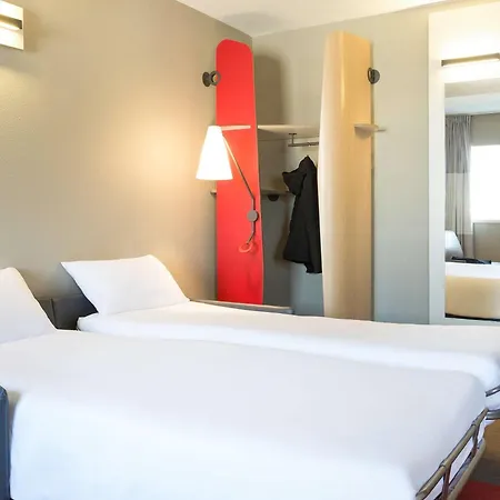 Ibis Centre Gare Sud Hotel Rennes