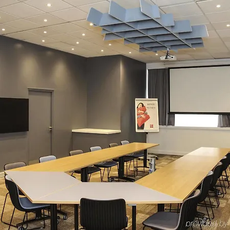 Ibis Centre Gare Sud 3*
