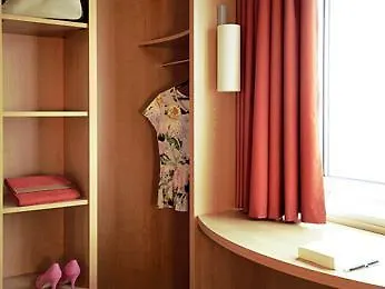 Hotel Ibis Centre Gare Sud 3*